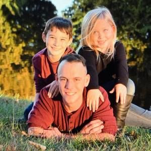 Meet your Posher, Brady